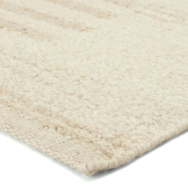 Istar Hand Woven Rug